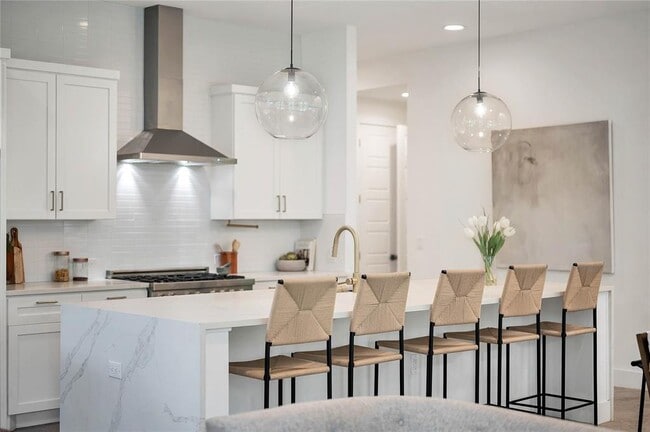 Building Photo - 3100 S 5th St