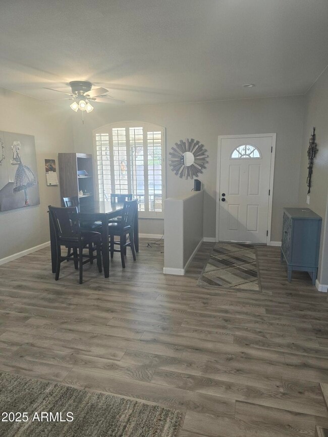 Building Photo - 13636 W Antelope Dr