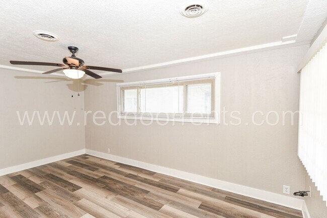 Building Photo - Coming soon! - Experience Urban Sophistica...