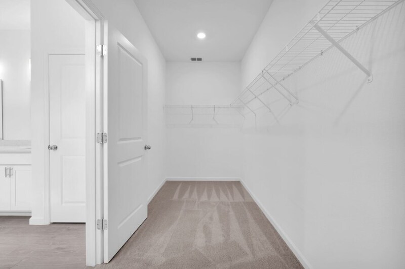 Building Photo - 302 Lake Sinclair St