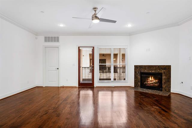 Building Photo - 4153 Hyer St