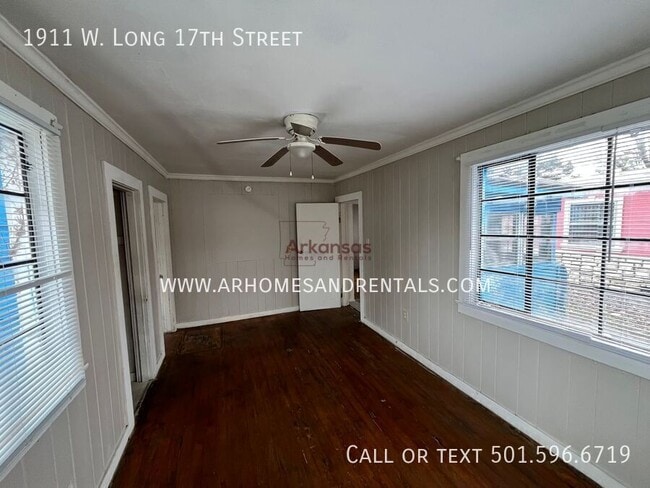 Building Photo - 1911 W Long 17th St