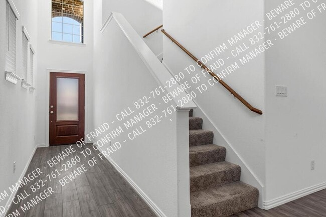 Building Photo - 5318 Archway Dr
