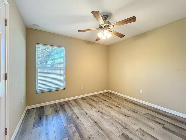 Building Photo - 1954 NW 21st Ave