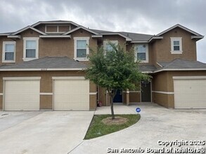 Building Photo - 6002 Jax Wy