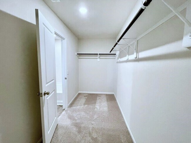 Building Photo - 16103 Kingfield Haven Dr