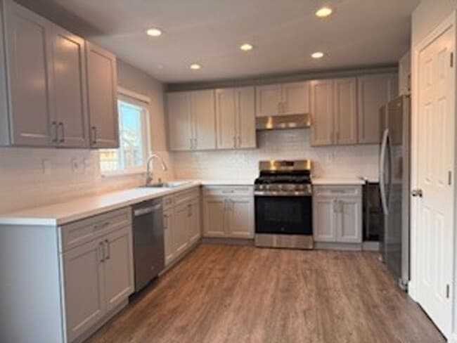 Building Photo - Stunning 4 Bed | 2.5 Bath Home – Fully Upgraded – Westgate Neighborhood