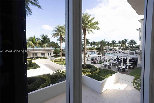Building Photo - 4779 Collins Ave