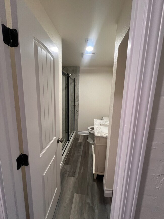 Building Photo - 2146 Minnesota St