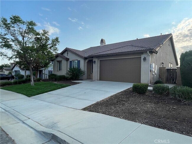 Building Photo - 34791 Heritage Oaks Ct