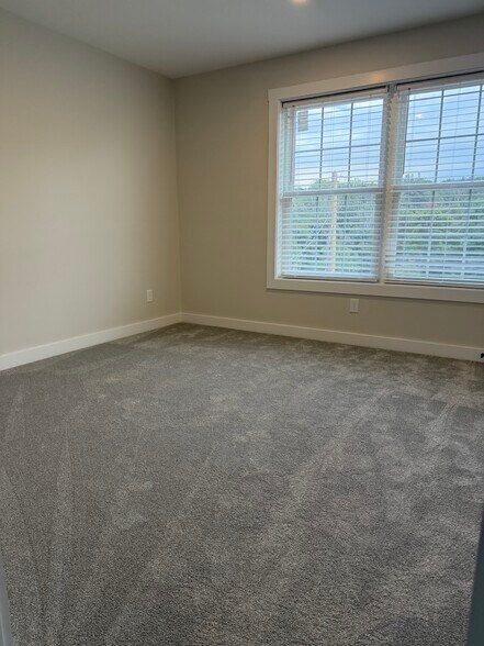 2nd floor Bedroom 2 - 24 Munroe St