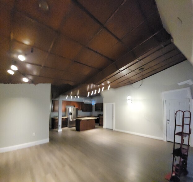 Building Photo - 440 Franklin Ave