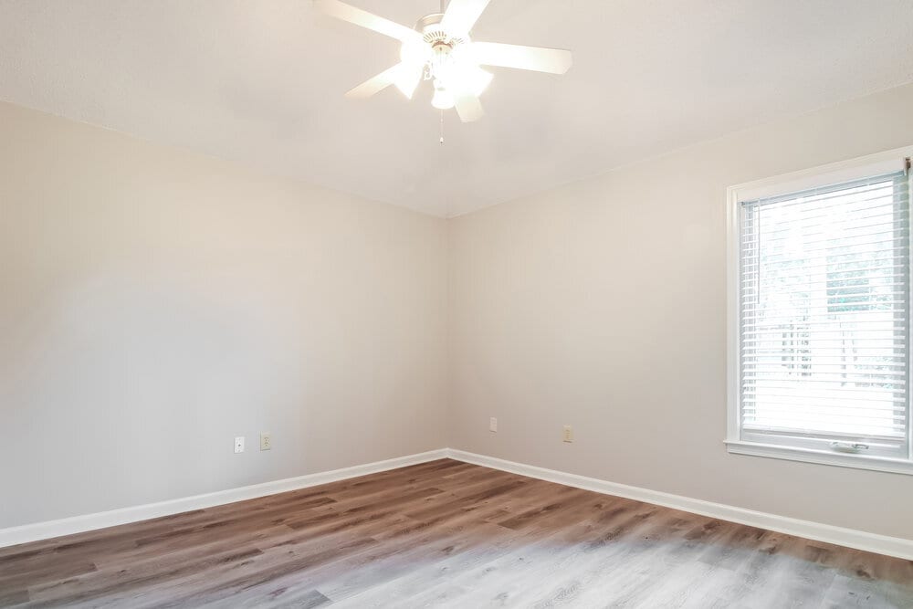 Building Photo - 1728 Edgeburg Ln