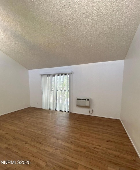 Building Photo - 2450 Lymbery St