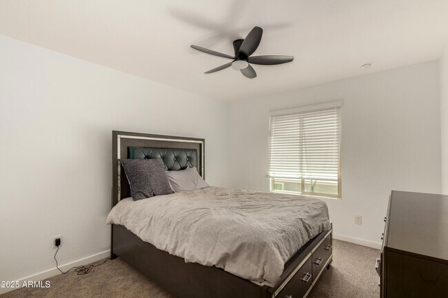 Building Photo - 17995 W Hilton Ave