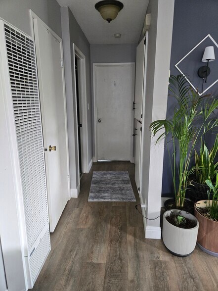 Building Photo - 2009 Pacheco Blvd