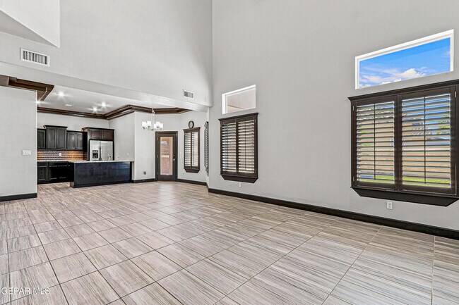 Building Photo - 12744 Midland Ct