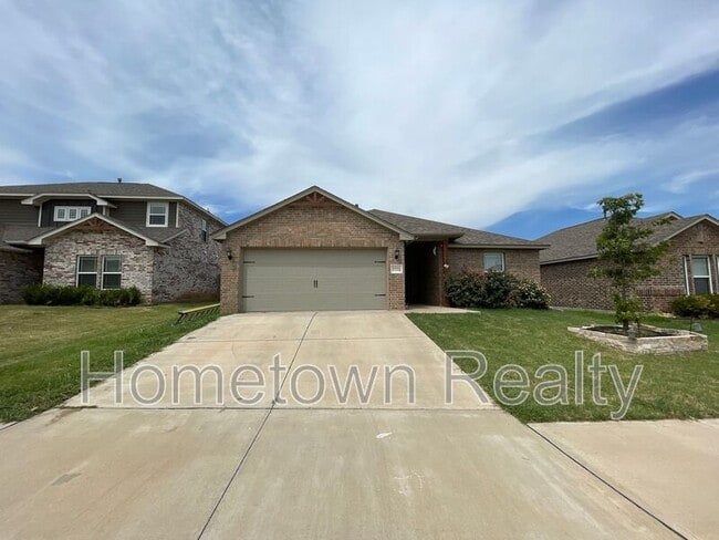 Building Photo - 1712 Vermilion Ln