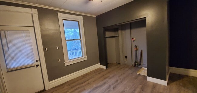 Building Photo - Monessen Updated 3 Bedroom 1 Bath House:   ACCEPTING SECTION 8