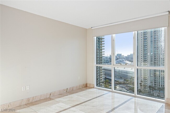 Building Photo - 2777 Paradise Rd