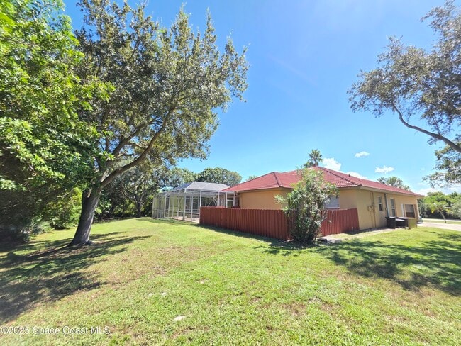 Building Photo - 4513 Canard Rd