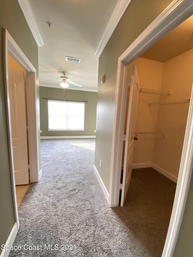 Building Photo - 6421 Borasco Dr