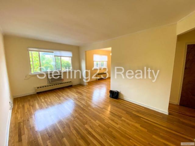 Building Photo - 2 bedroom in Long Island City NY 11102