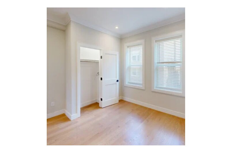 Building Photo - 165 Allston St