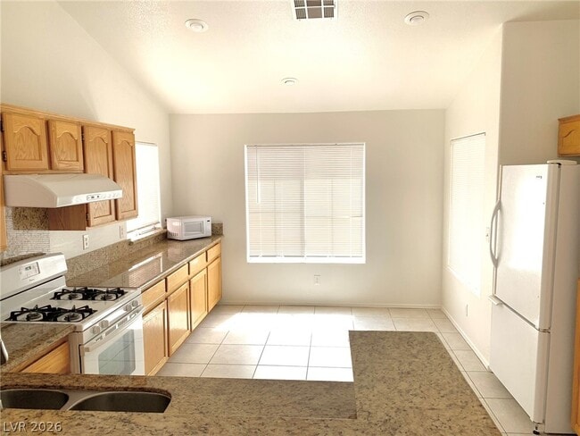 Building Photo - 3821 Bombastic Ct