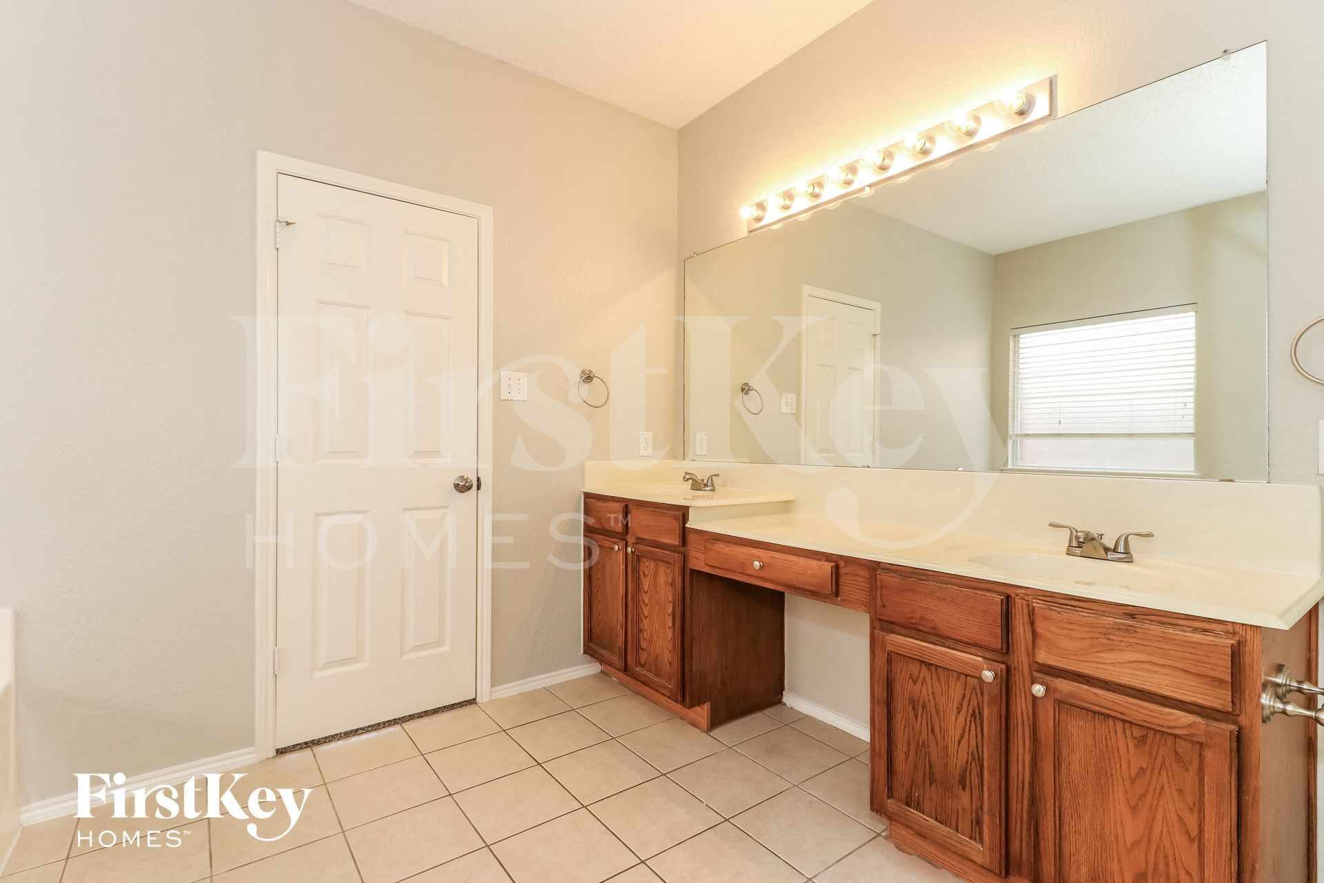 Building Photo - 1910 Winter Park Dr