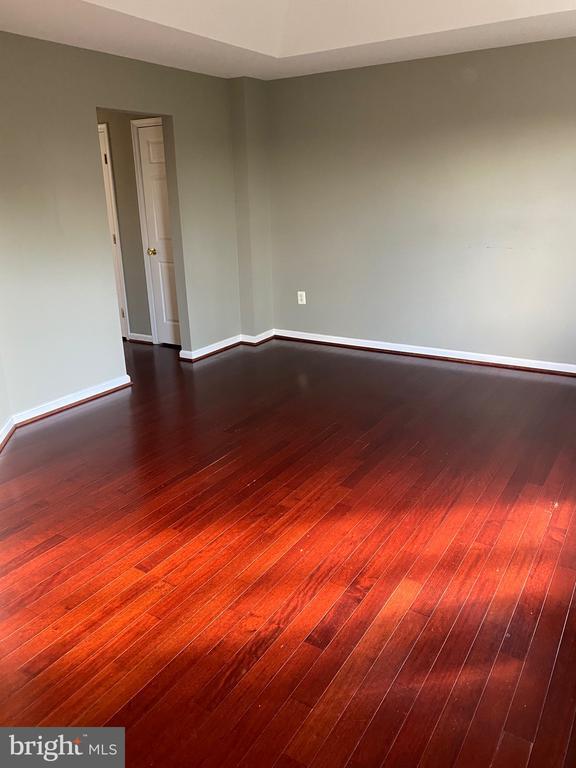 Building Photo - 21733 Tottenham Hale Ct