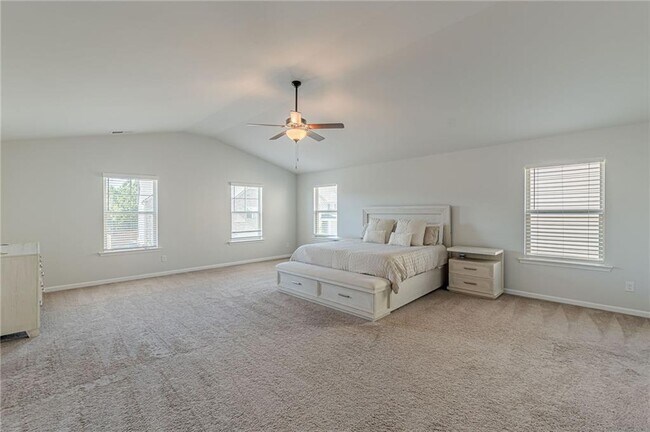 Building Photo - 4876 Elm Leaf Dr