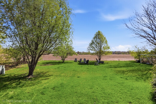 Building Photo - 1260 White Chapel Ln