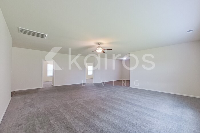 Building Photo - 10757 Bent Brook Dr