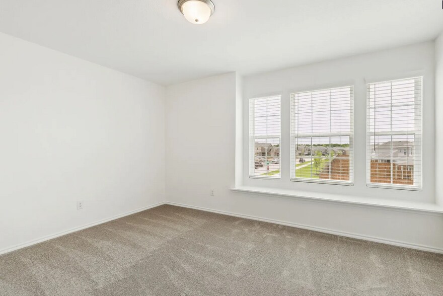 Building Photo - 1437 Westport Ln
