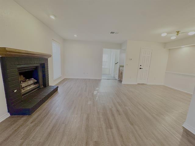 Building Photo - 11525 Webb Chapel Rd