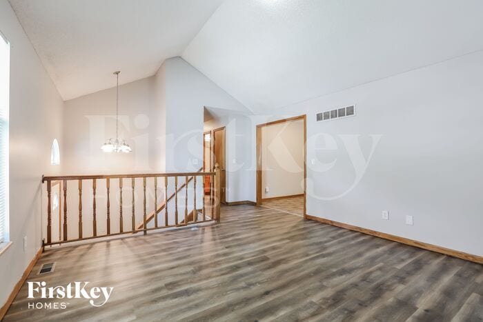 Building Photo - 211 Apple Blossom Ln