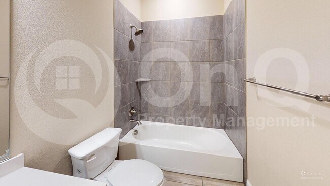 Building Photo - 4006 Whitetail Ln