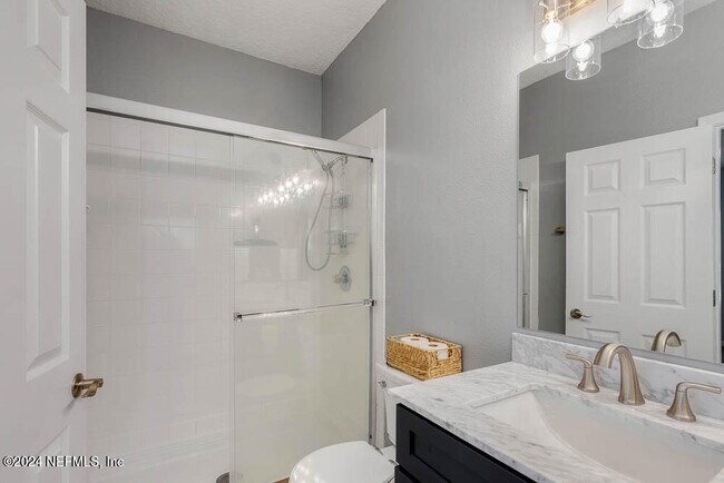 Building Photo - 12423 Forest Lake Cir E