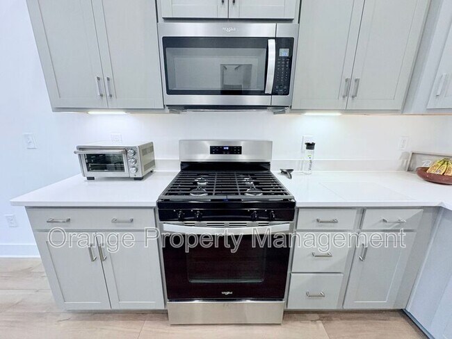 Building Photo - 315 Grange Vly Ln