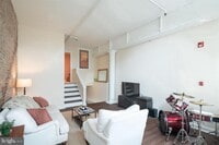 Building Photo - 50 N Front St