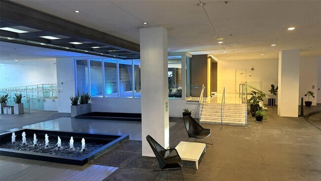 Building Photo - 400 Sunny Isles Blvd