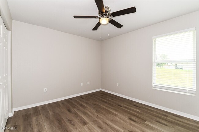 Building Photo - 1703 NW 19th St