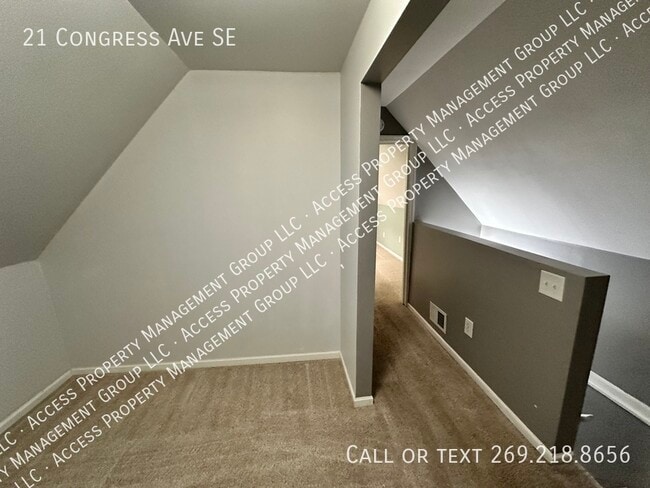 Building Photo - 21 Congress Ave SE