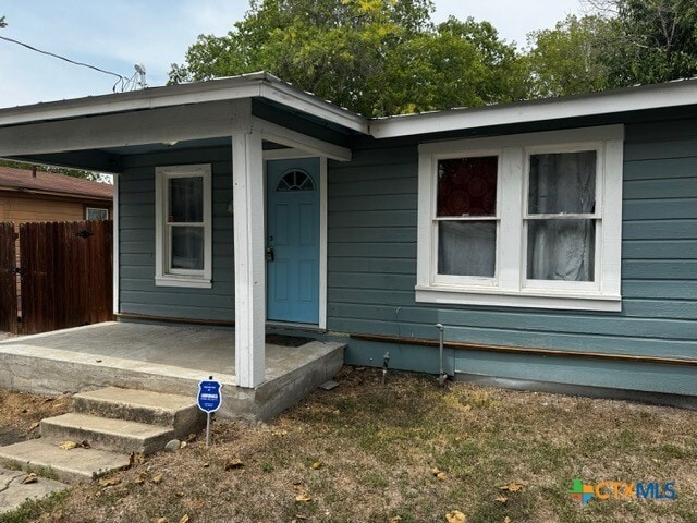 Primary Photo - 518 Newton Ave