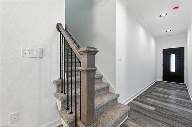 Building Photo - 236 Buxton Ave