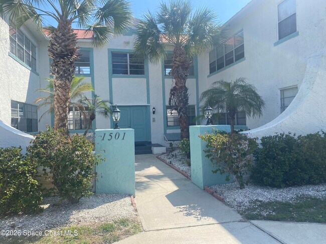 Building Photo - 1501 Shannon Ave