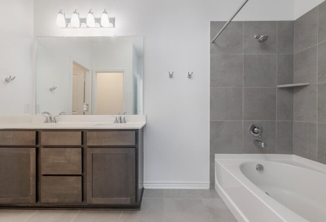 Building Photo - 9507 Reinhartz Wy