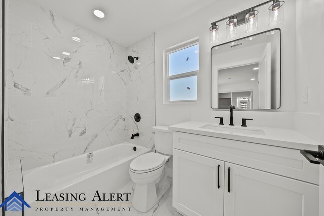 Building Photo - 16448 Lassen St