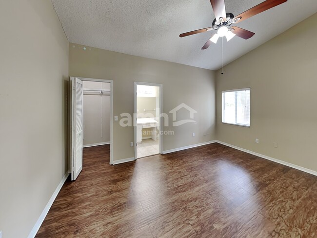 Building Photo - 1821 Rudder Dr